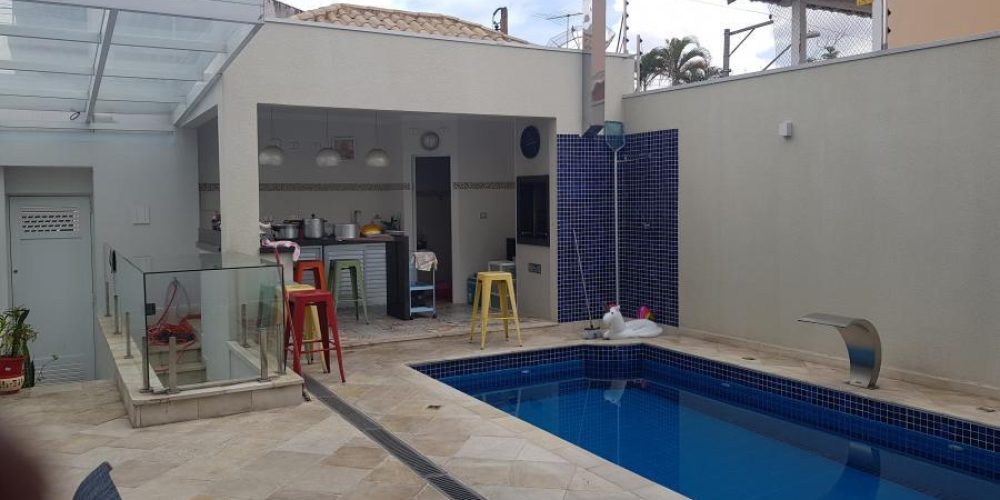 Casa na Vila Augusta em Guarulhos - 4 Dormitórios